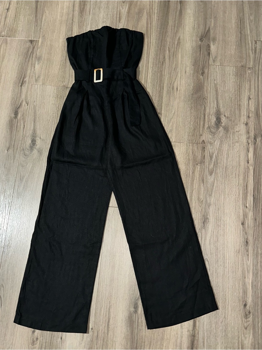 Monteau Linen Blend Jumpsuit Black Strapless
Medium
